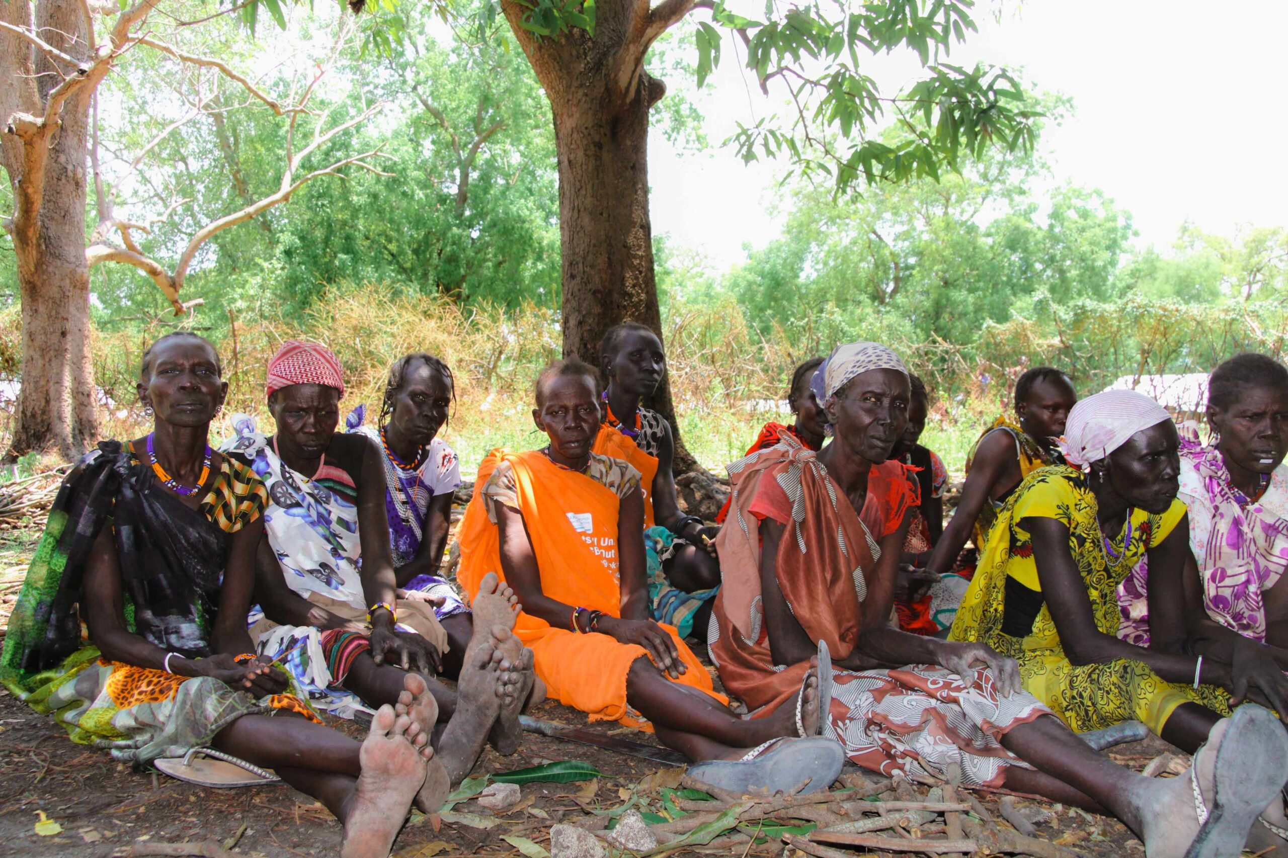 Vrouwen onder een boom in Zuid-Sudan